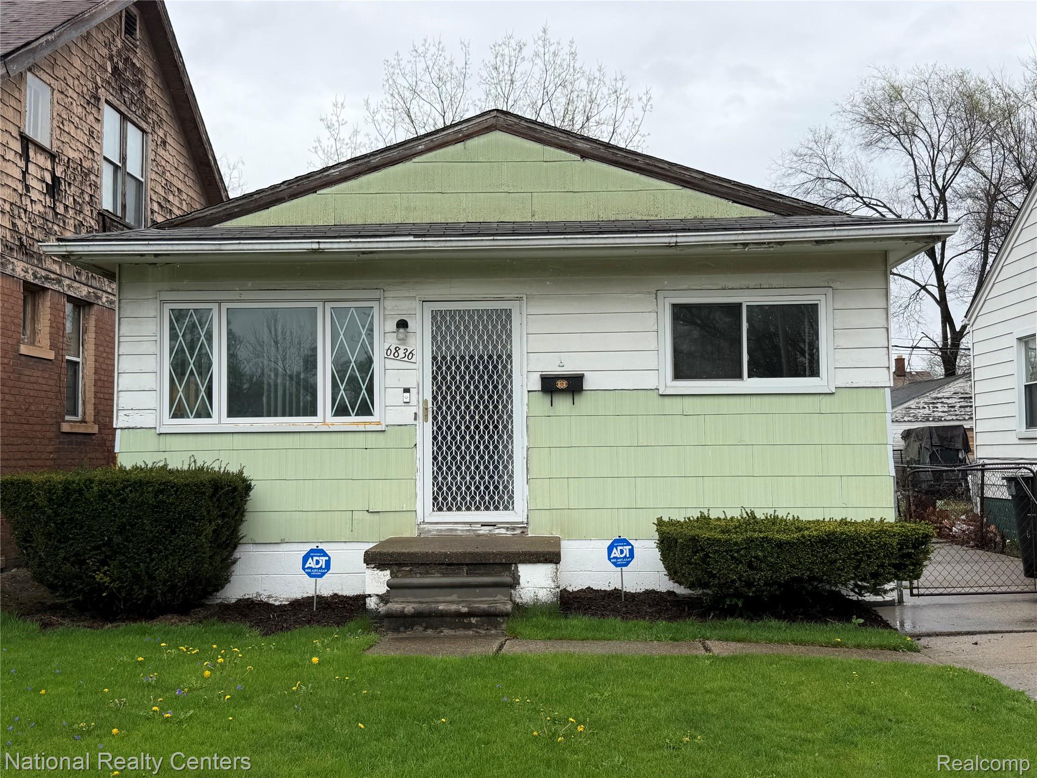 6836 Mansfield Street