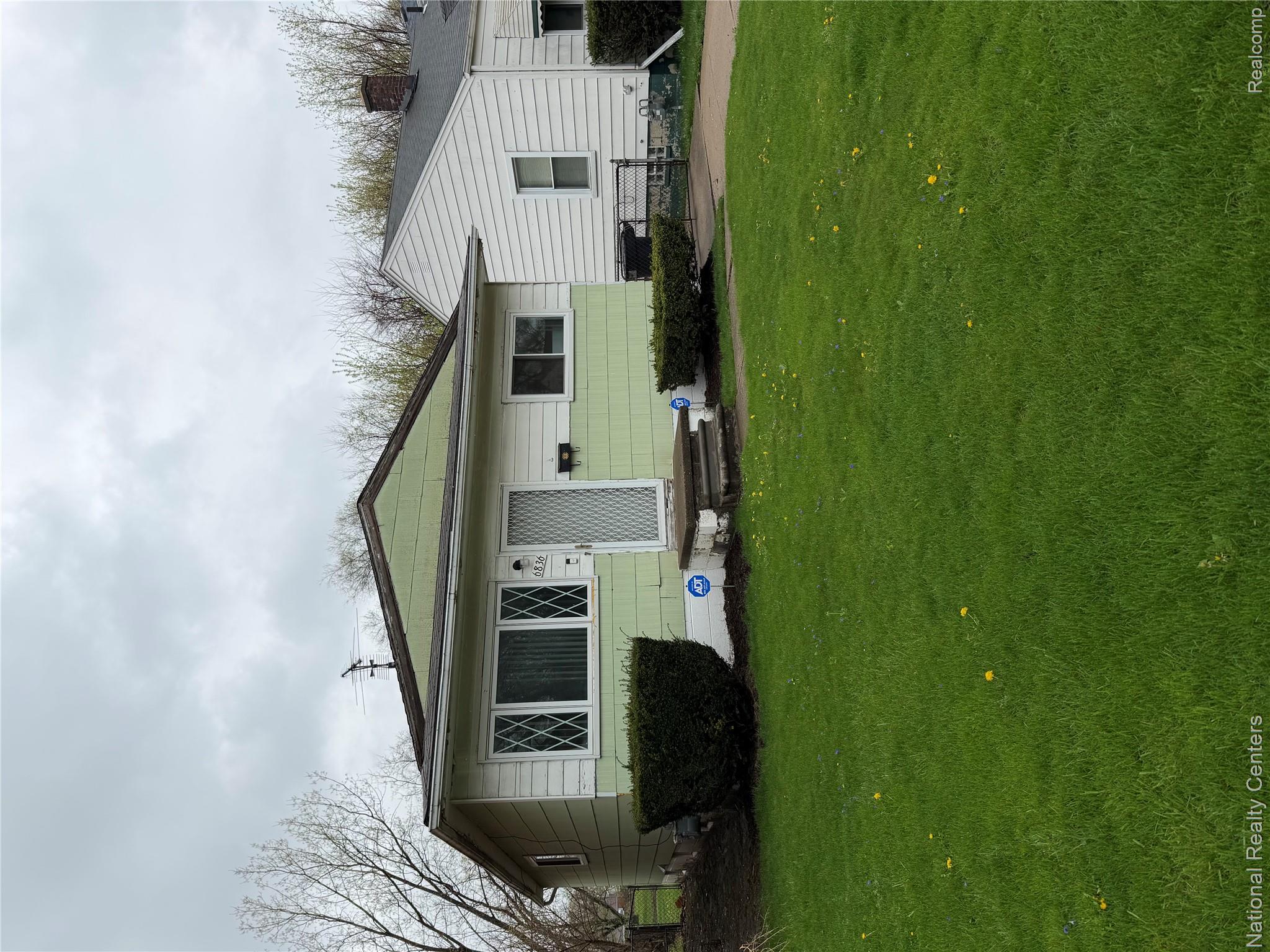 6836 Mansfield Street