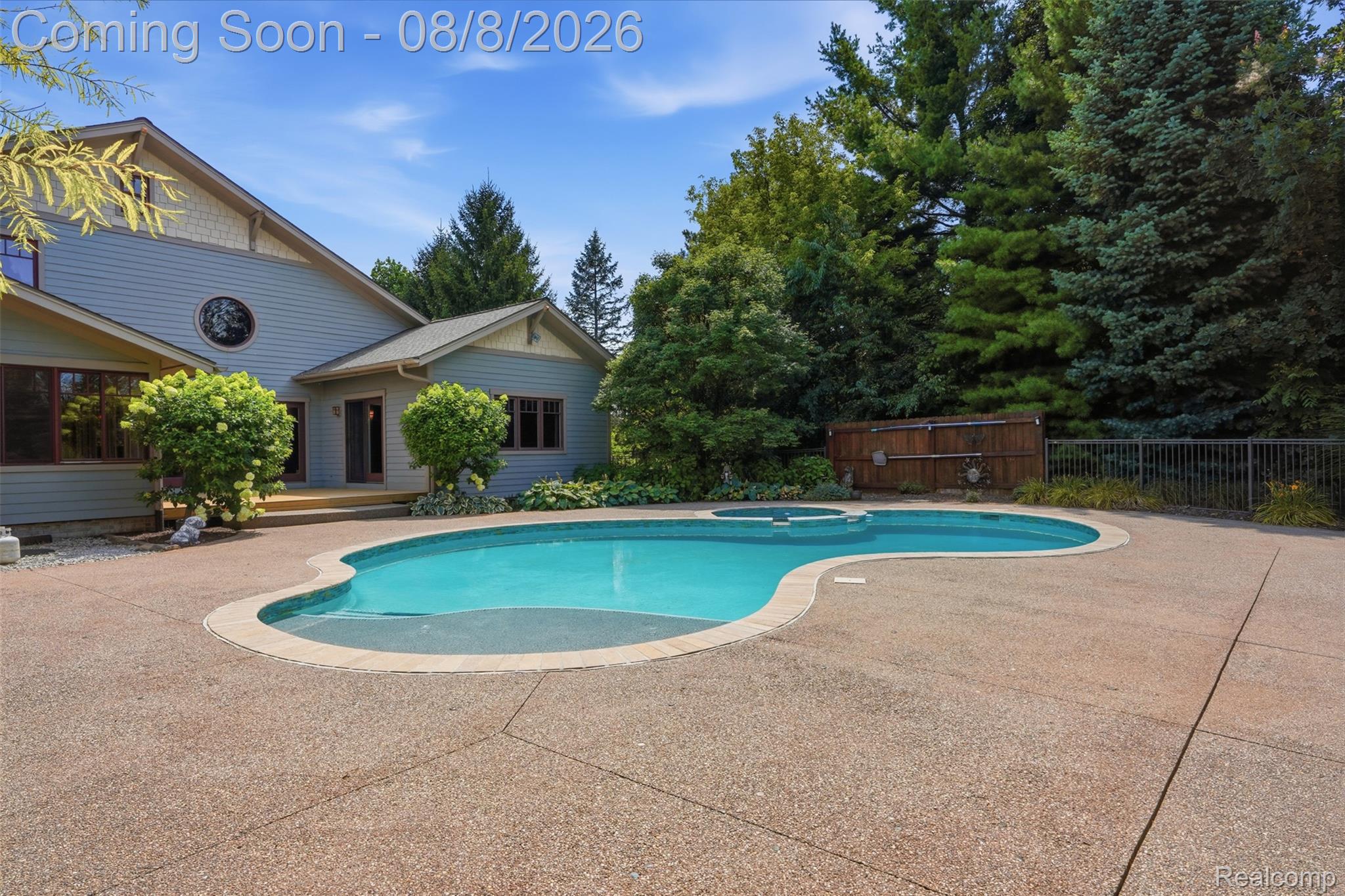 8861 Pleasantview