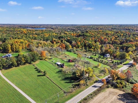Tiny photo for 6136 Ormond Road, Springfield Charter Township, MI 48350 (MLS # 20261085175)