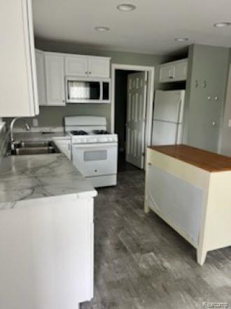 1837 E Granet Avenue