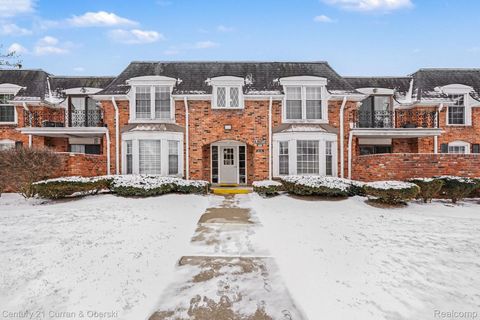 18301 W 13 Mile Road A-2 Southfield City MI 48076