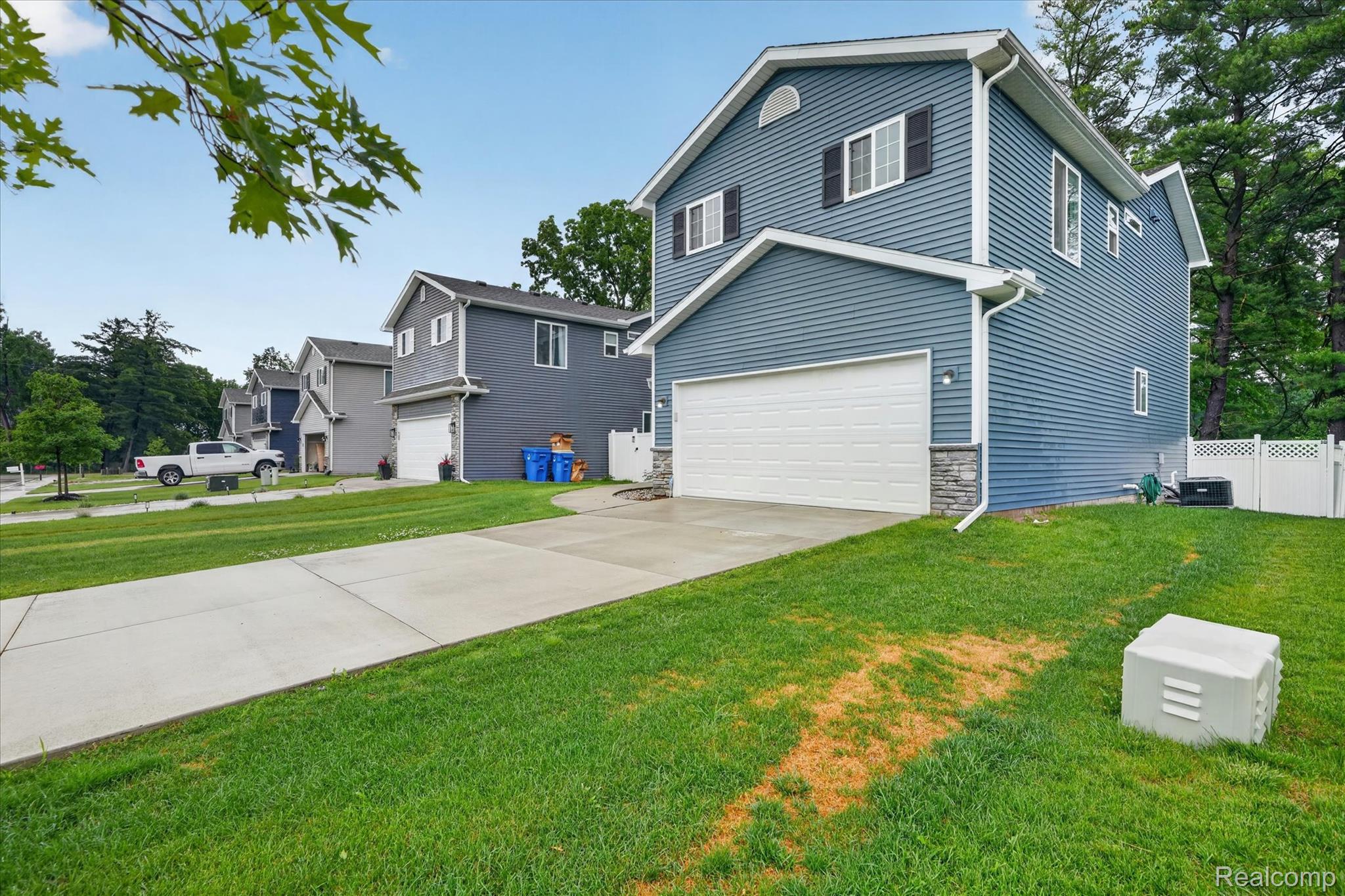 5382 Rural Terrace Court