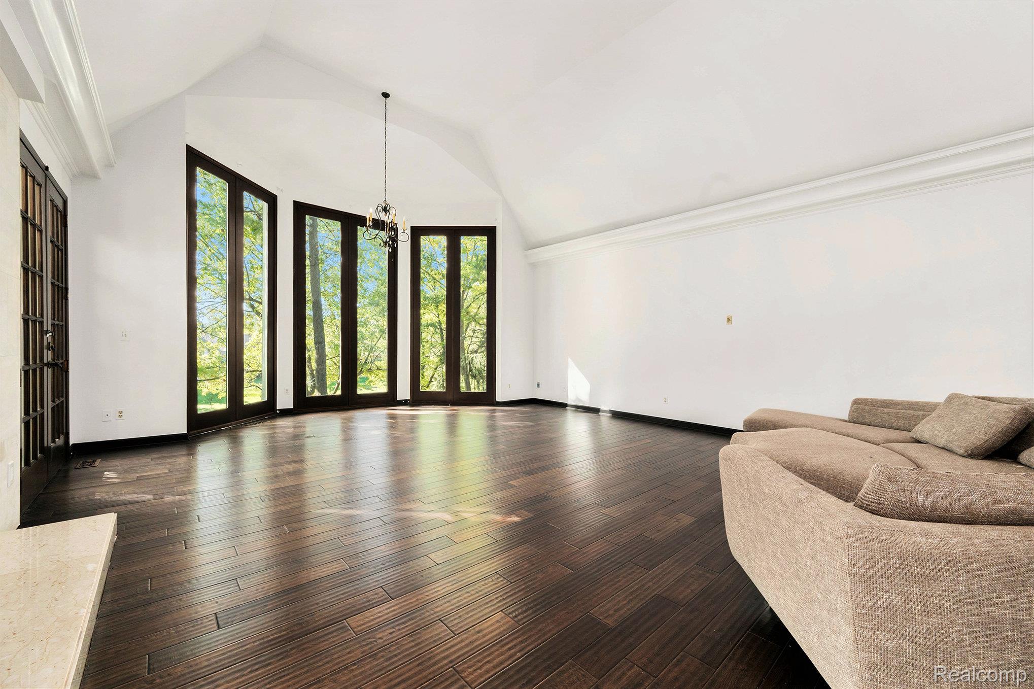 5459 Bristol Parke Drive