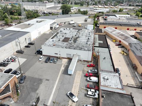 6650 CHASE Road Dearborn City MI 48126