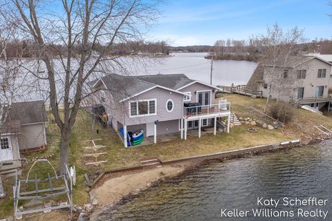 7896 Bay Meadow Morton Township MI 49346