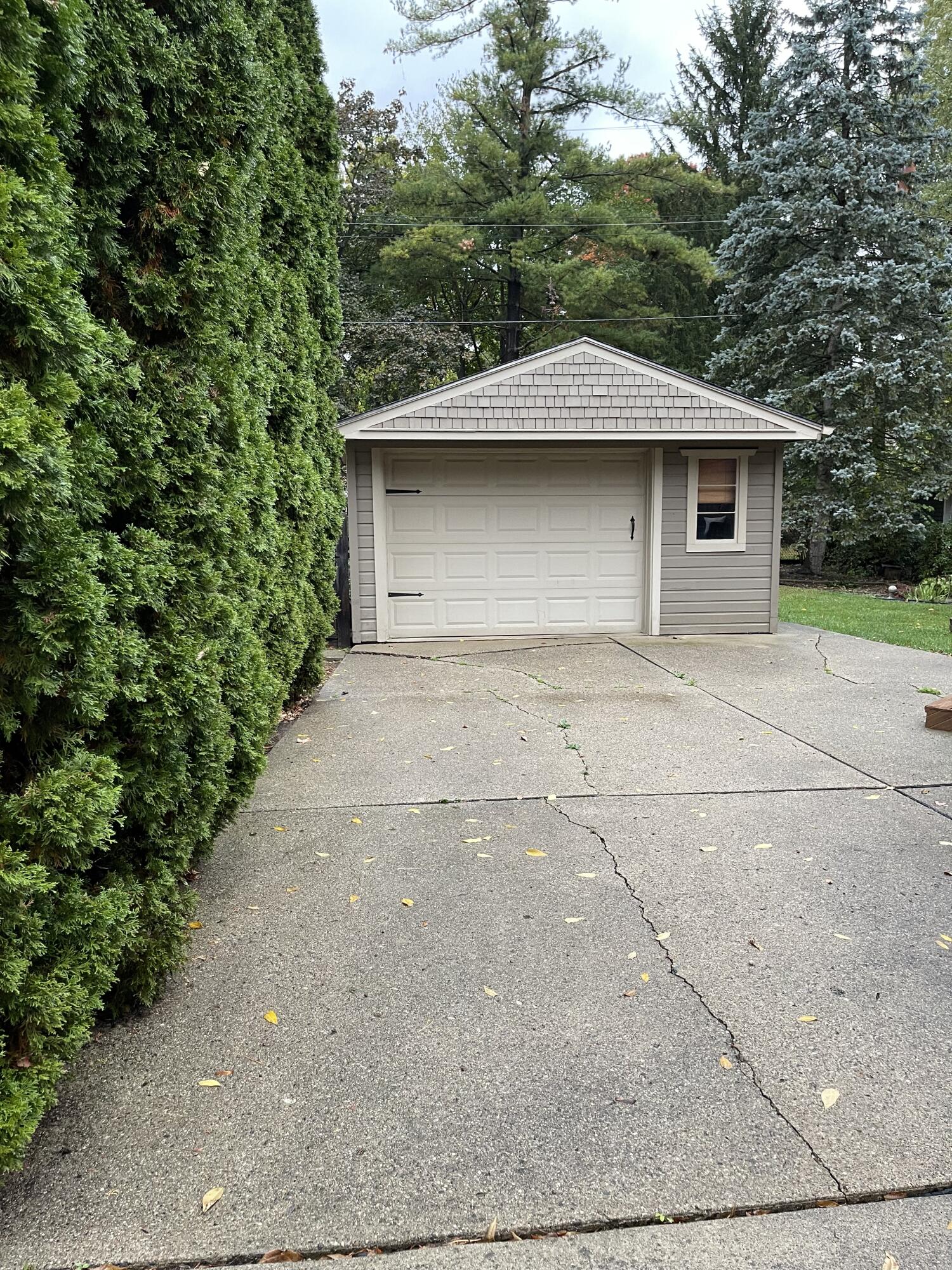 140 Pleasant Street
