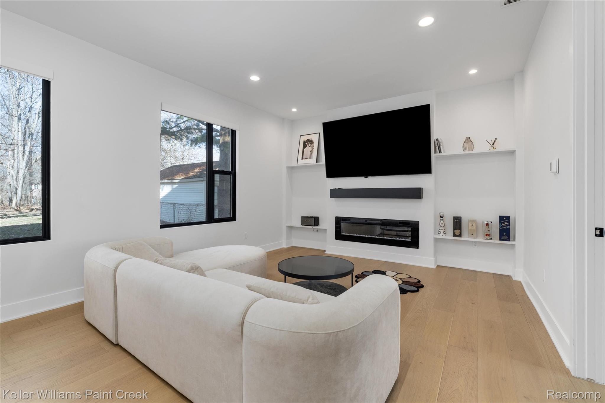 2021 Van Courtland Drive