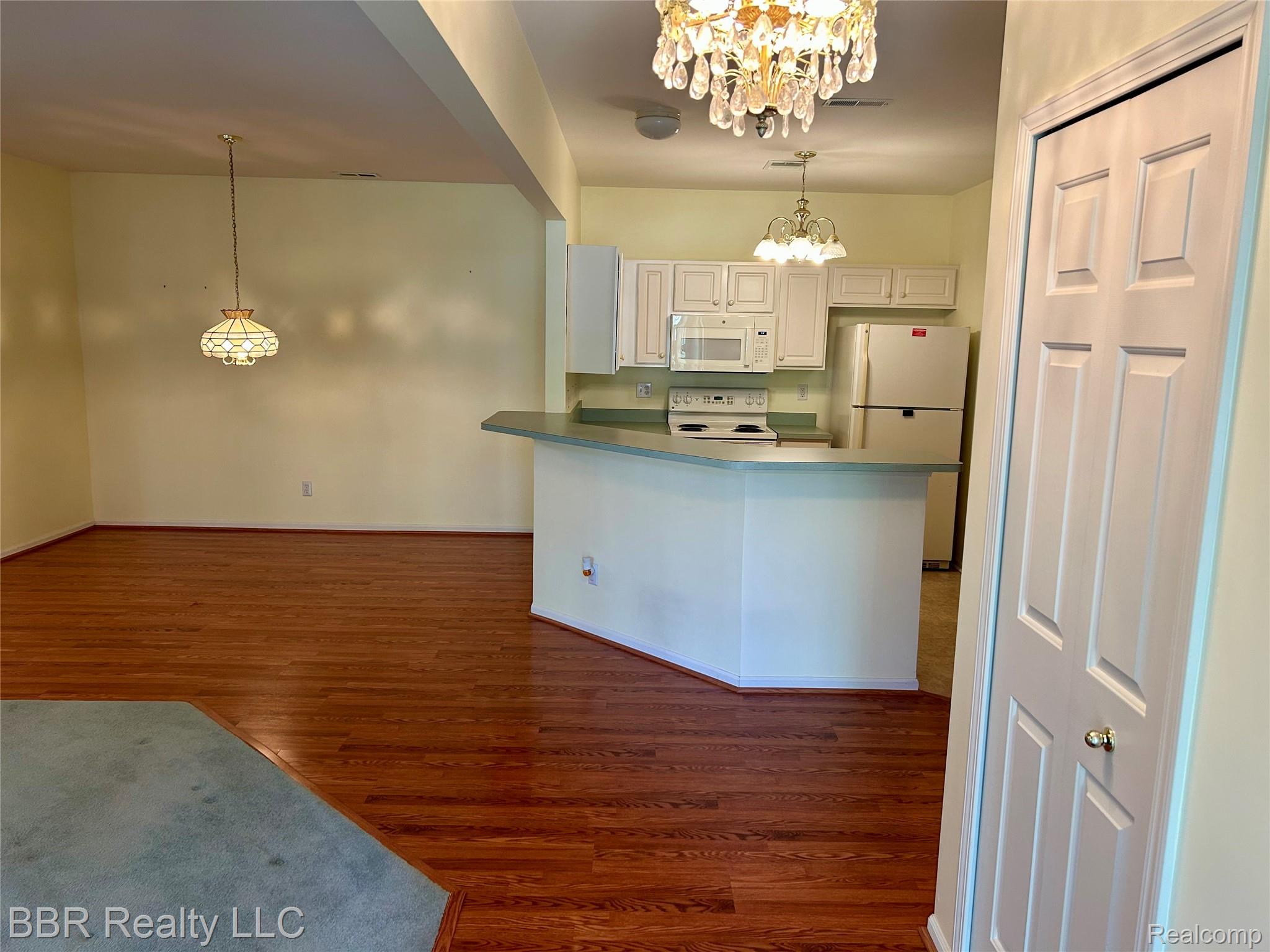 505 Mulberry Street 27