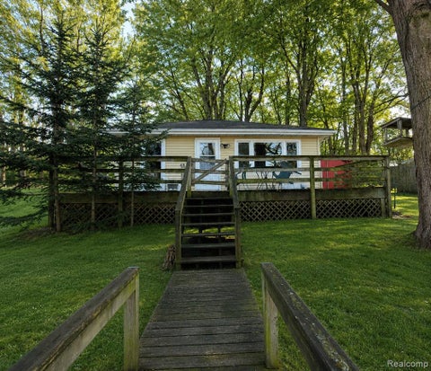 Photo for 31337 E Baseline Road