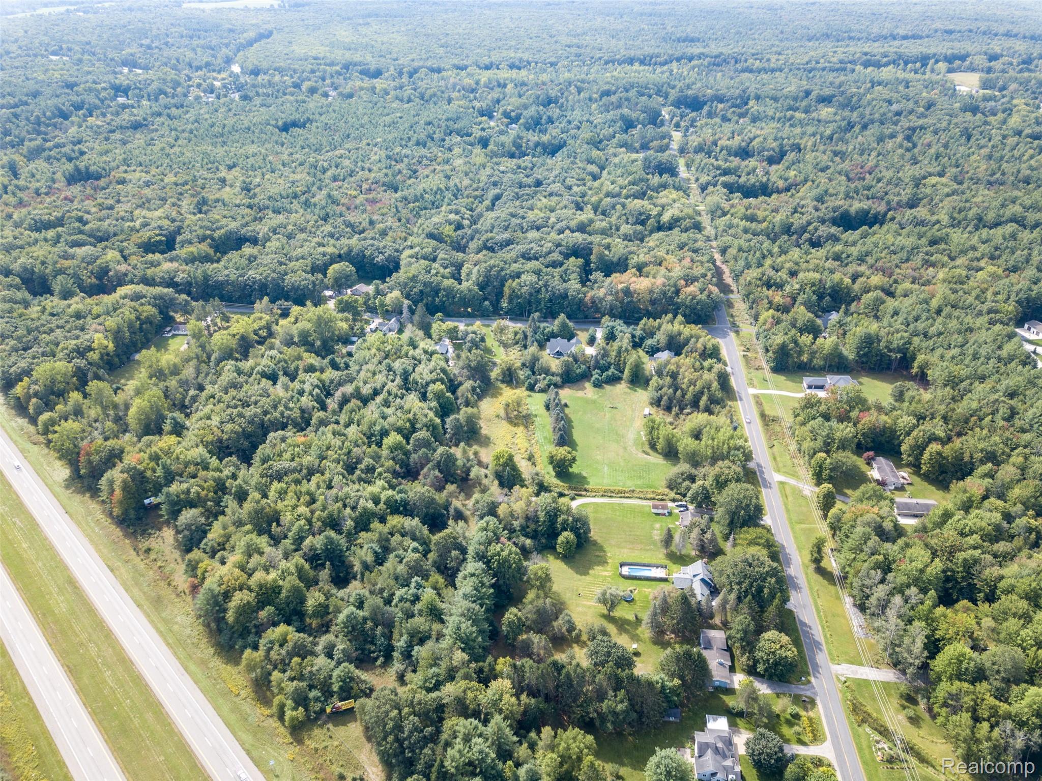 2140 N 5 Mile Road