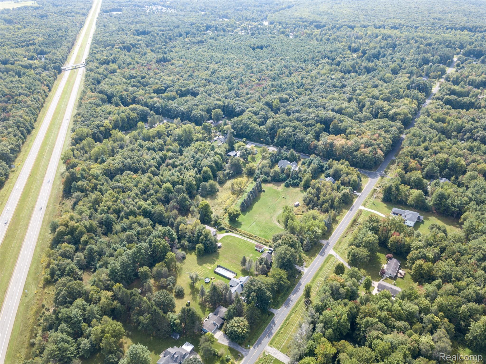 2140 N 5 Mile Road