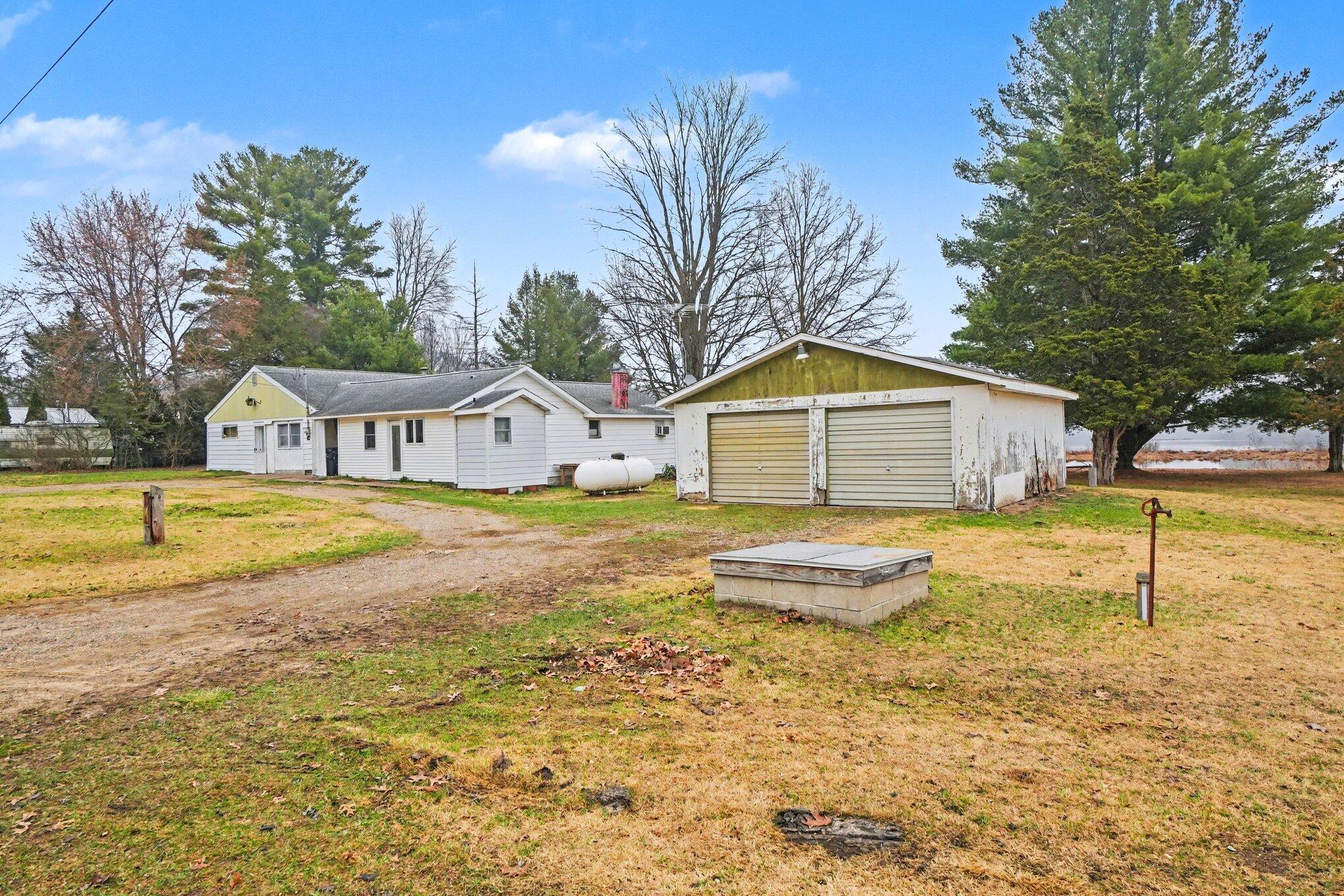 11131 County Road 215