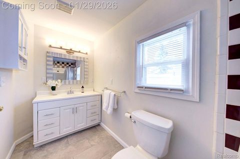 Tiny photo for 1597 W Saratoga Street, Ferndale City, MI 48220 (MLS # 20261003805)