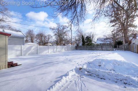 Tiny photo for 1597 W Saratoga Street, Ferndale City, MI 48220 (MLS # 20261003805)