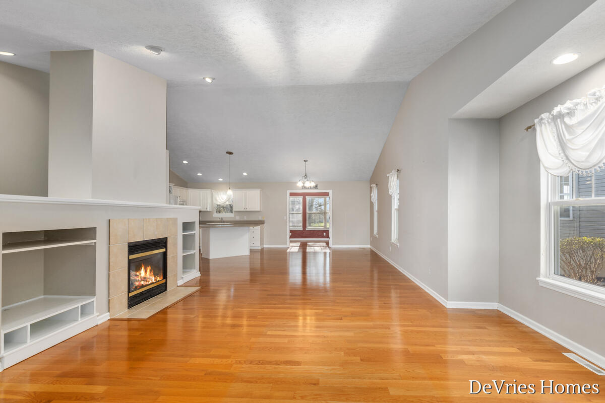 3774 Rain Tree Avenue 9