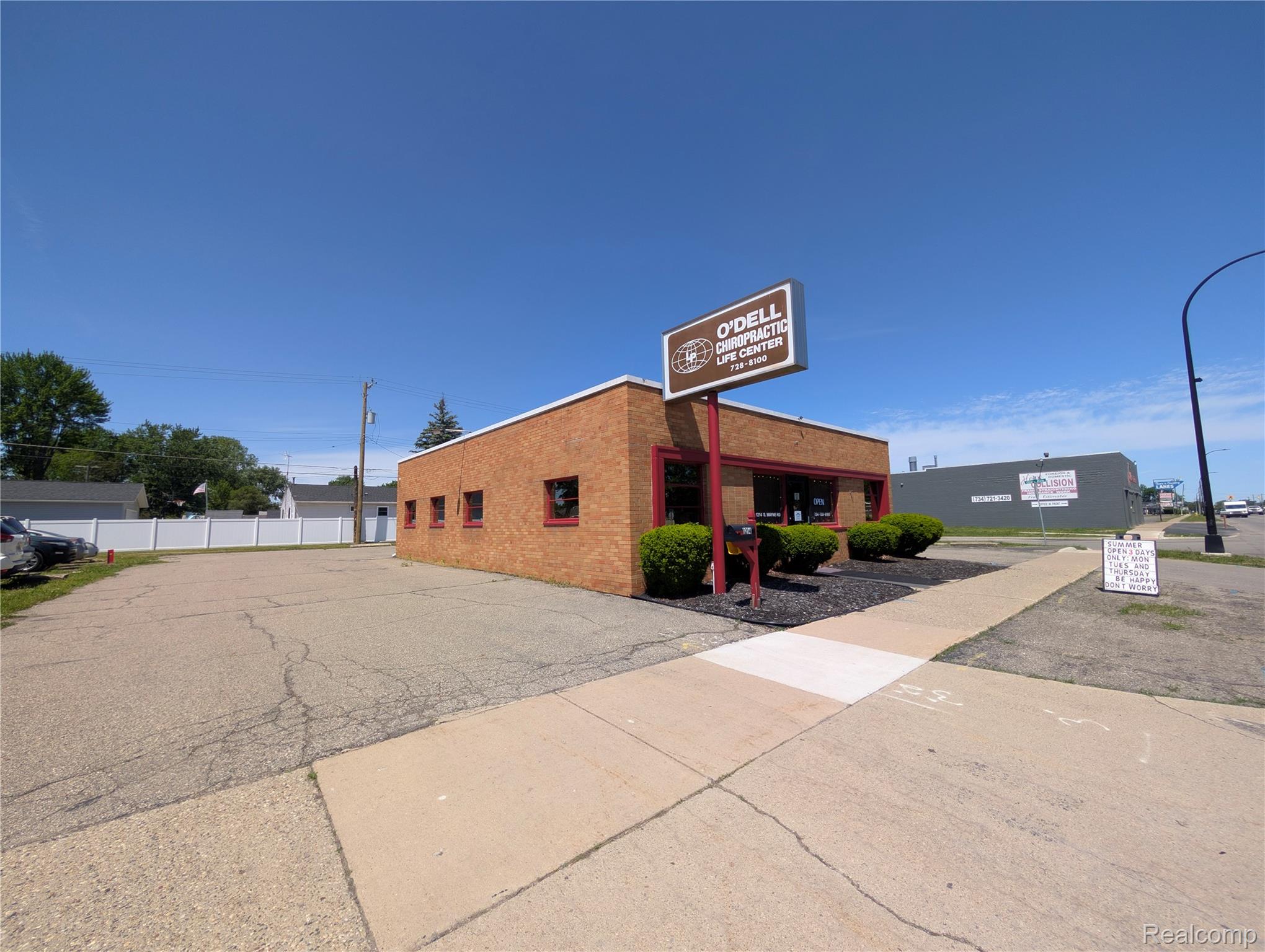 1214 S Wayne Road