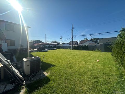 Tiny photo for 23926 Oak Street, Dearborn City, MI 48128 (MLS # 20261039580)