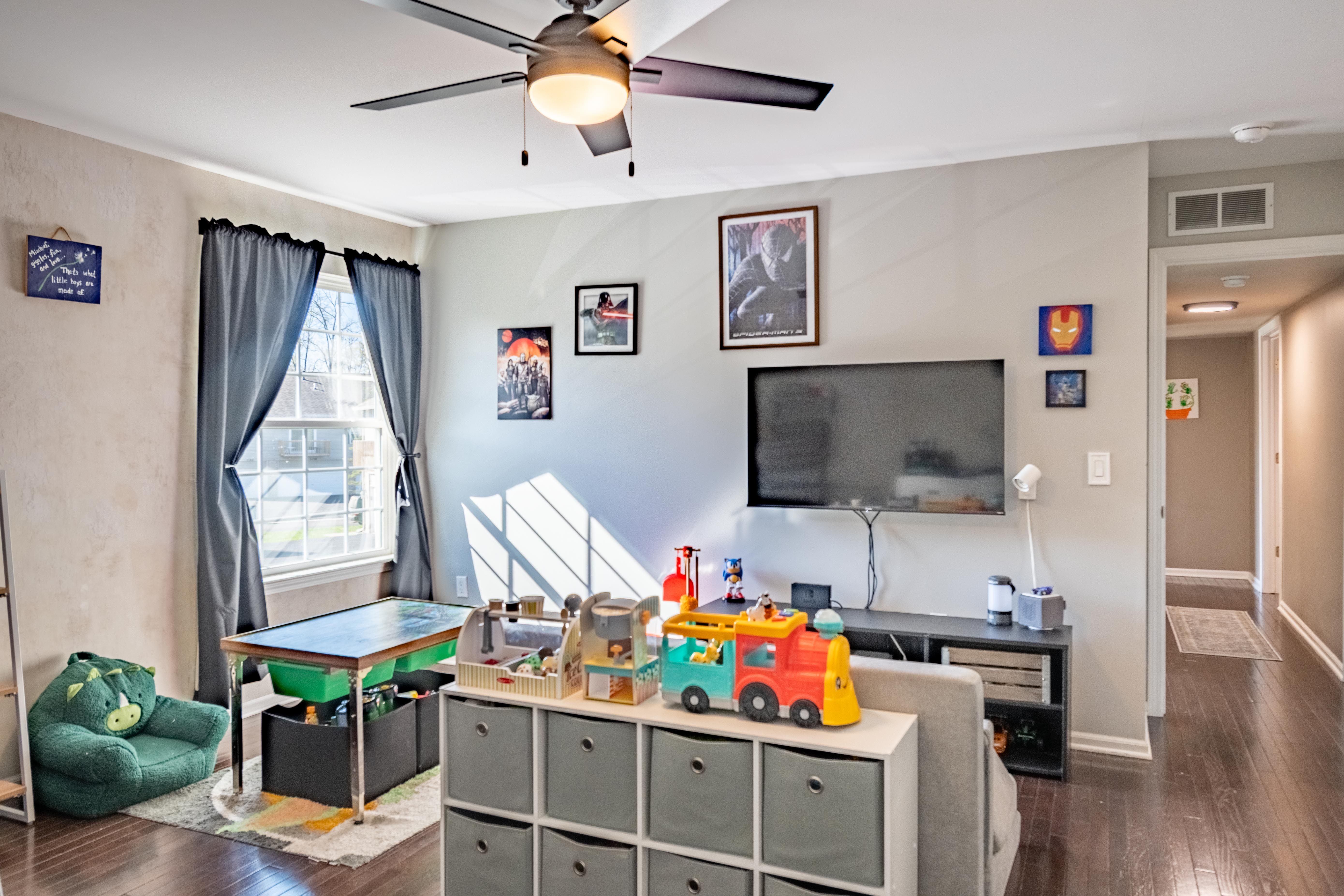 1242 BAY