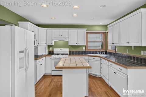 Tiny photo for 2616 Edsel Street, Trenton City, MI 48183 (MLS # 20261082488)