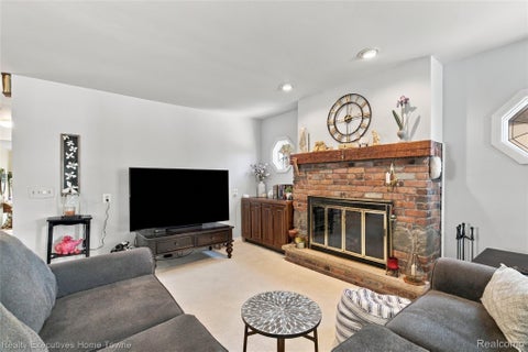 Tiny photo for 5261 S Locustwood Avenue, Fort Gratiot Charter Township, MI 48059 (MLS # 20261083014)