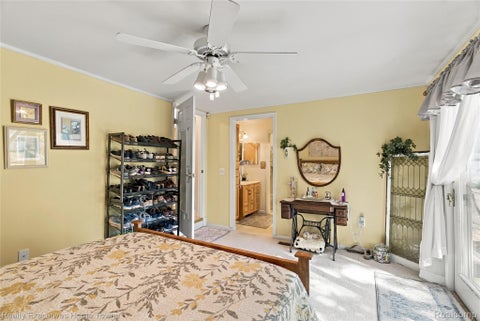 Tiny photo for 5261 S Locustwood Avenue, Fort Gratiot Charter Township, MI 48059 (MLS # 20261083014)