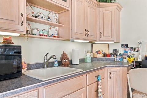 Tiny photo for 5261 S Locustwood Avenue, Fort Gratiot Charter Township, MI 48059 (MLS # 20261083014)