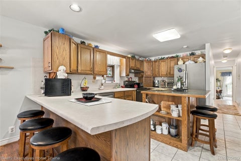 Tiny photo for 5261 S Locustwood Avenue, Fort Gratiot Charter Township, MI 48059 (MLS # 20261083014)