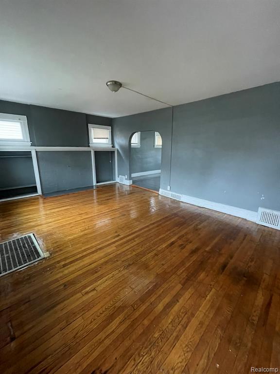 5640 Underwood Avenue