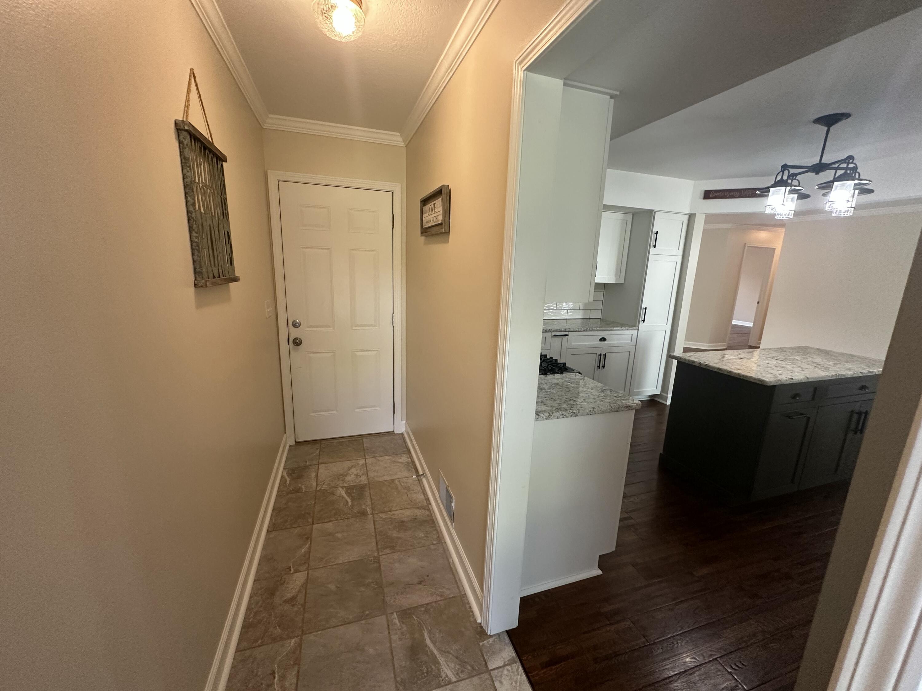 6089 Reynolds Road