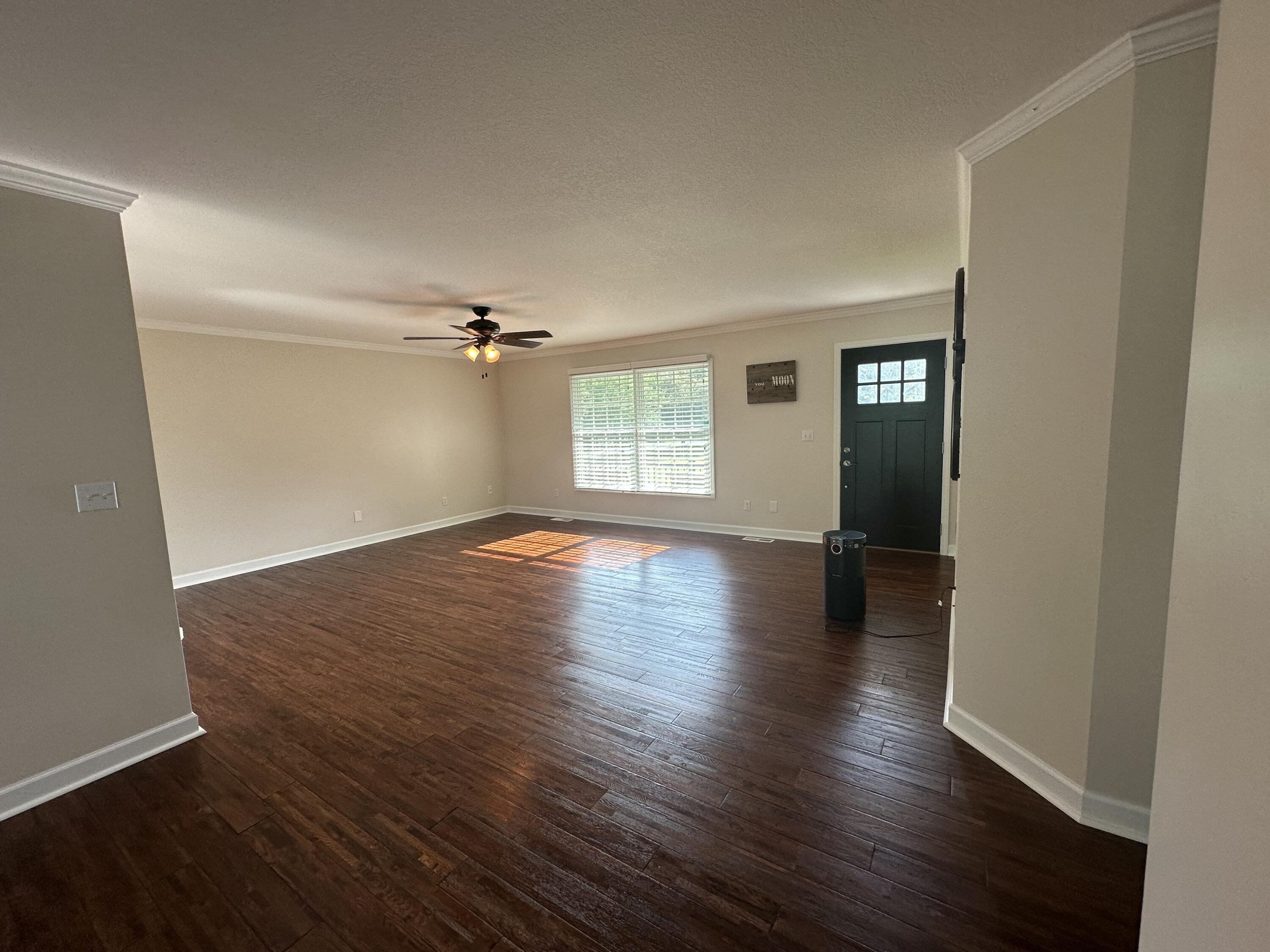 6089 Reynolds Road