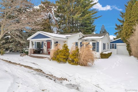 7271 Simons Street Lexington Village MI 48450