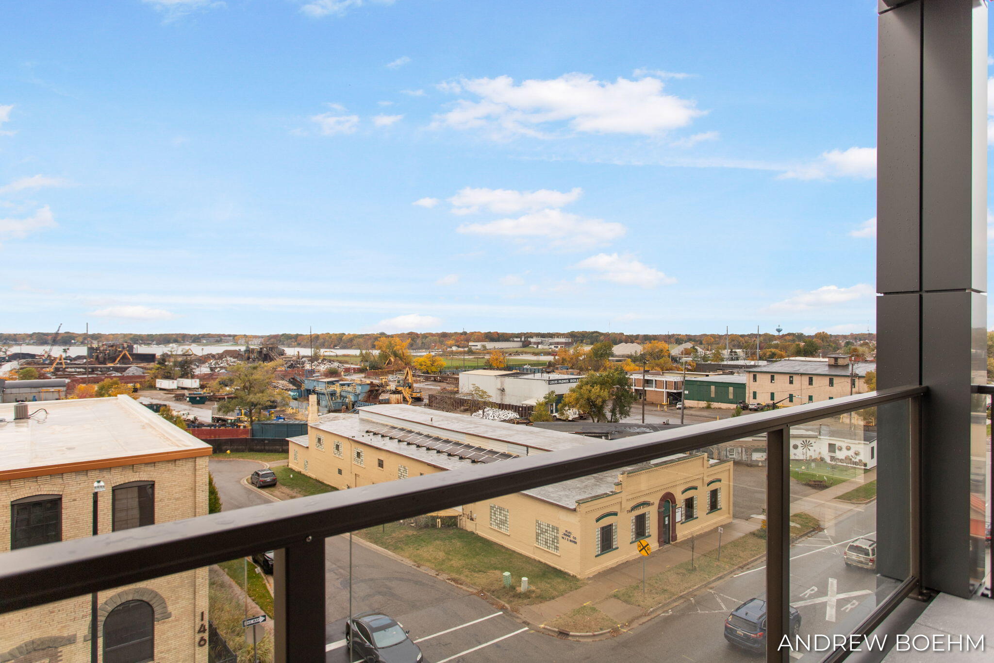 159 S River Avenue 305