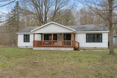 11420 Muskie Way South Arm Township Charlevoix MI 49729