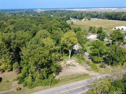 16068 MIDDLEBELT RD, ROMULUS, MI 48174 - Image b7bb0072c268b9ffde40a183a7d8e404/3552317834