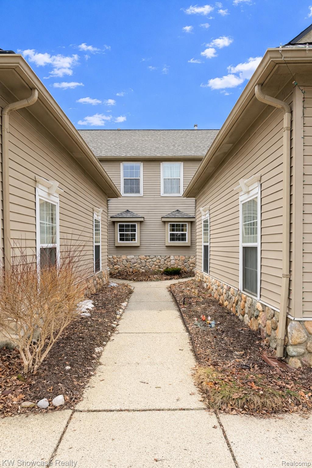 4509 Alexander Pines Drive