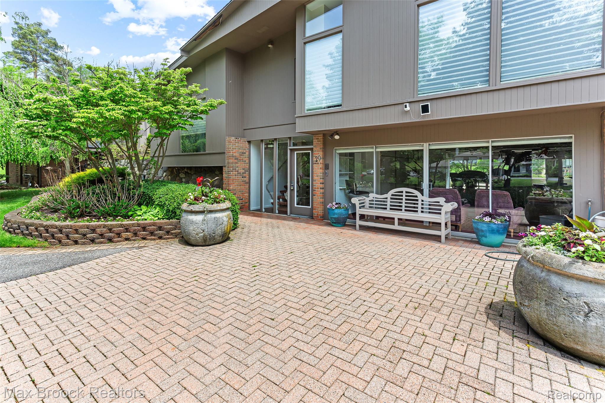 20 Martell Drive