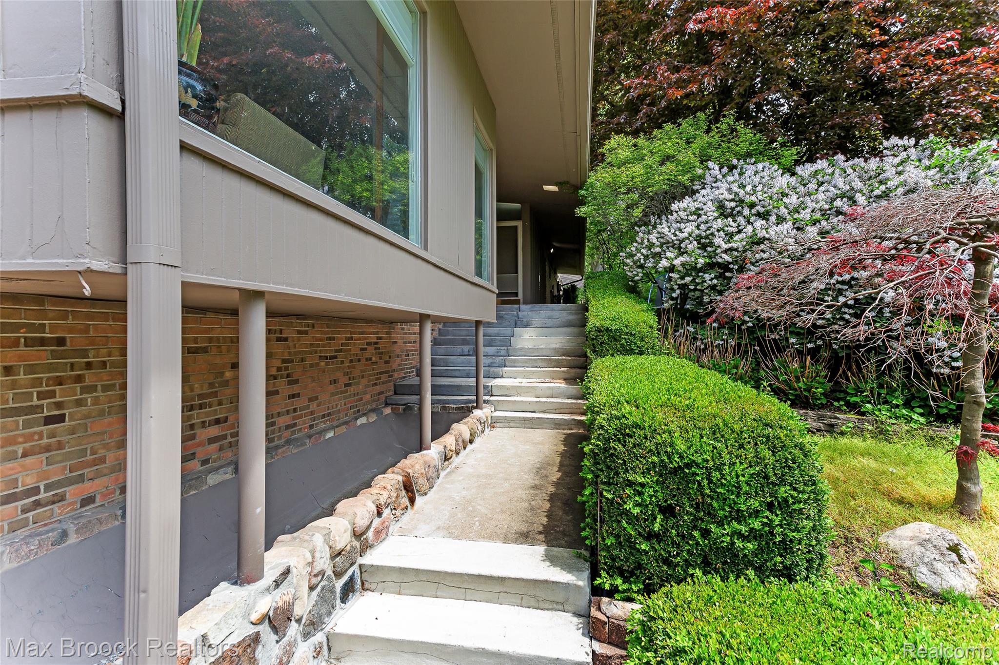 20 Martell Drive