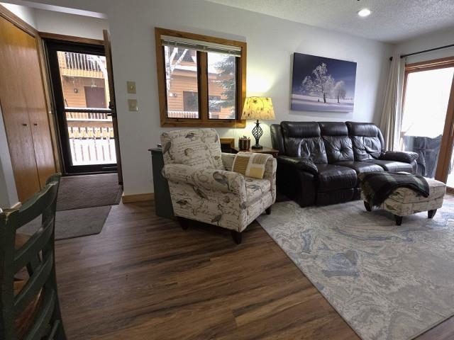 6658 Schuss Mountain Lane