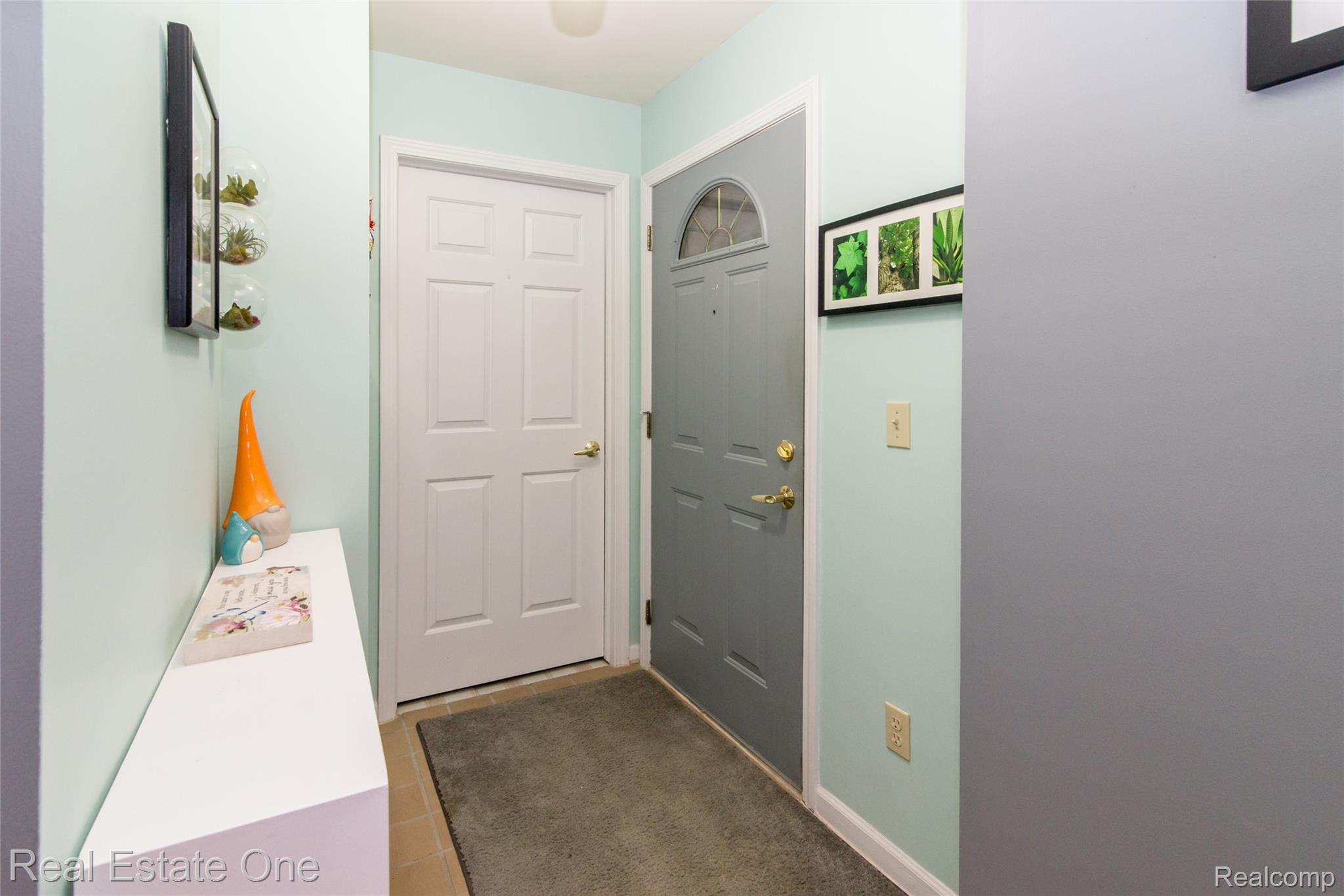 245 Brookwood Drive 16