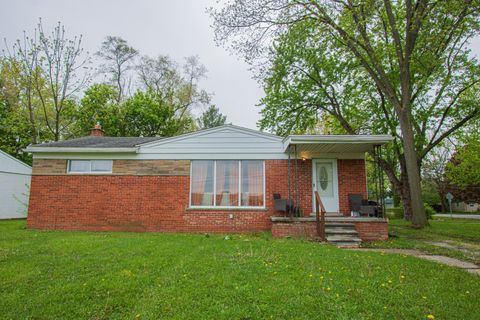 21420 HAMPTON Street Clinton Charter Township MI 48036