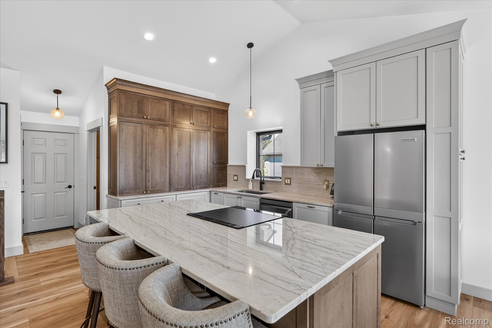 16529 W Horseshoe Trail