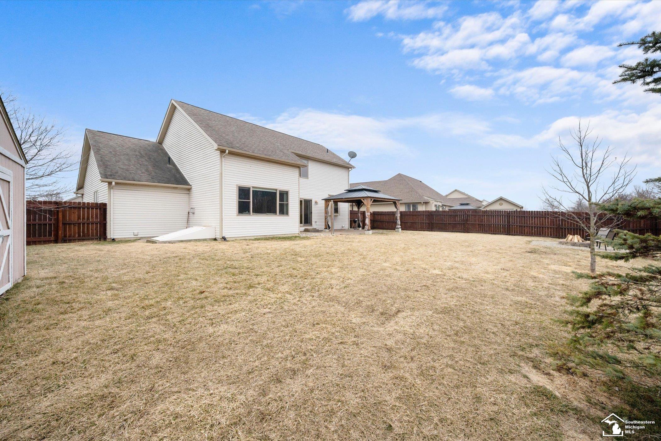 15285 Oak Knoll Drive