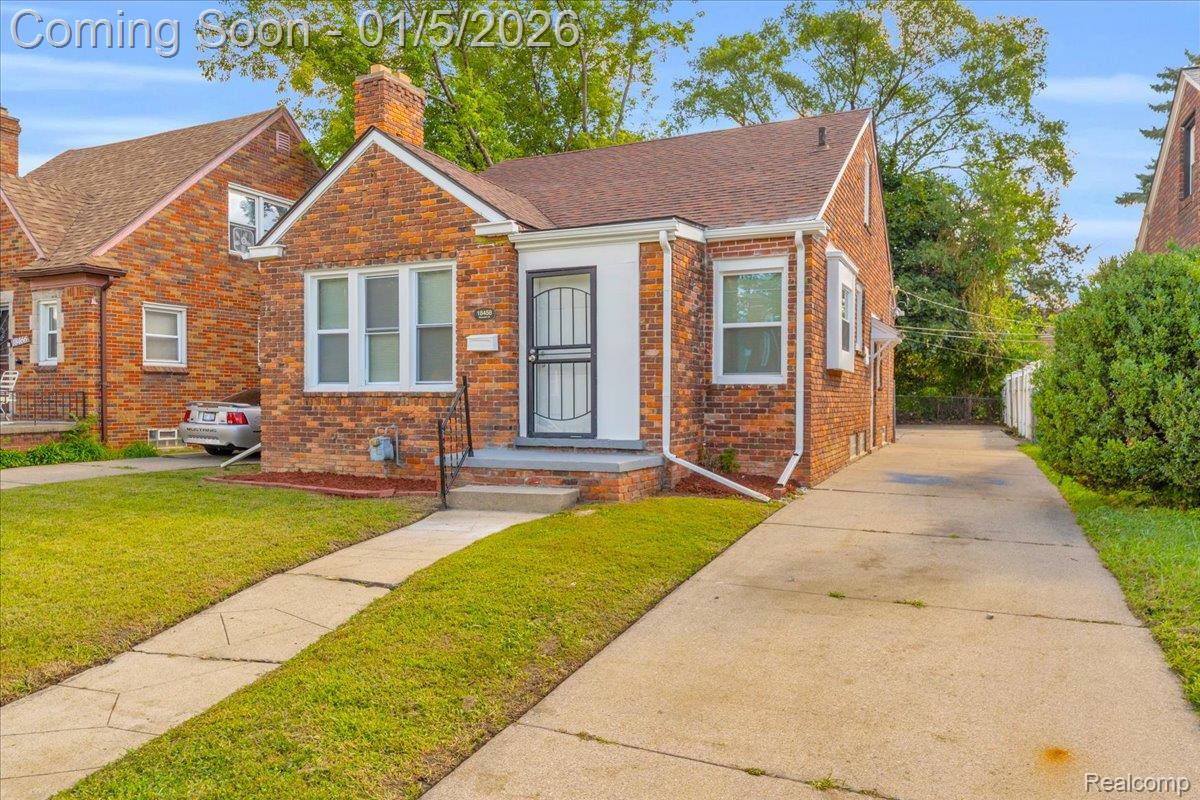 18458 Snowden Street