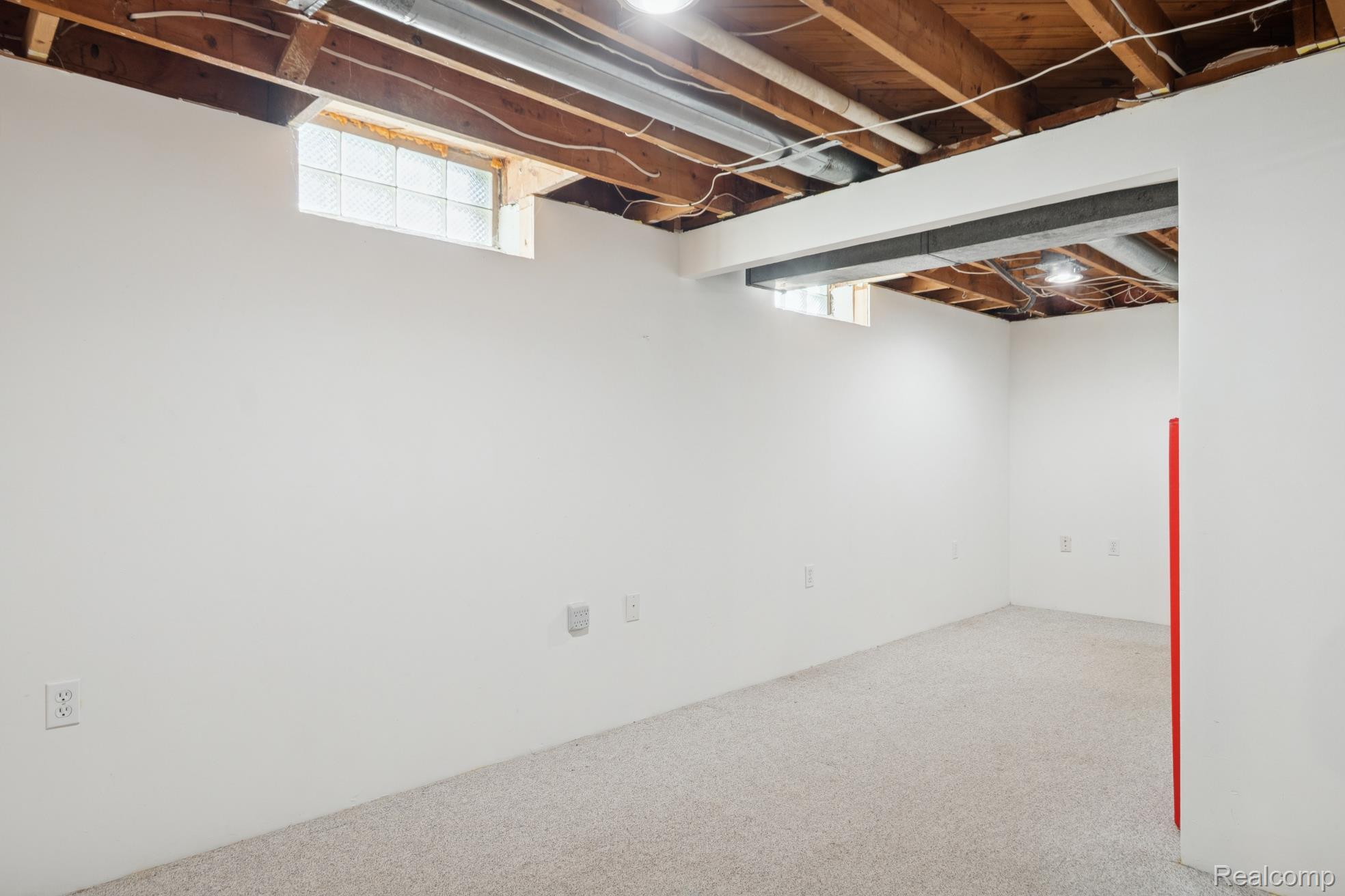 Flat Rock, Michigan 48134, United States, 3 Bedrooms Bedrooms, ,2 BathroomsBathrooms,Residential,Coming Soon,242897