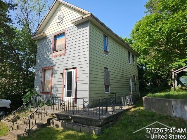 810 Crapo Street