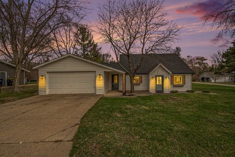 2307 76th Street SE Gaines Charter Township Kent MI 49316
