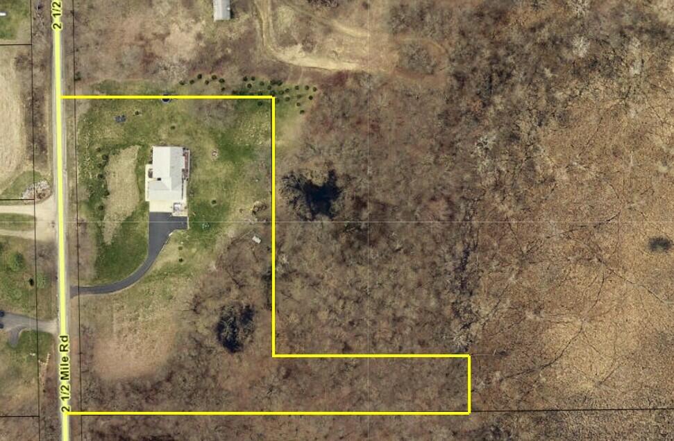 8436 2 1/2 Mile Road