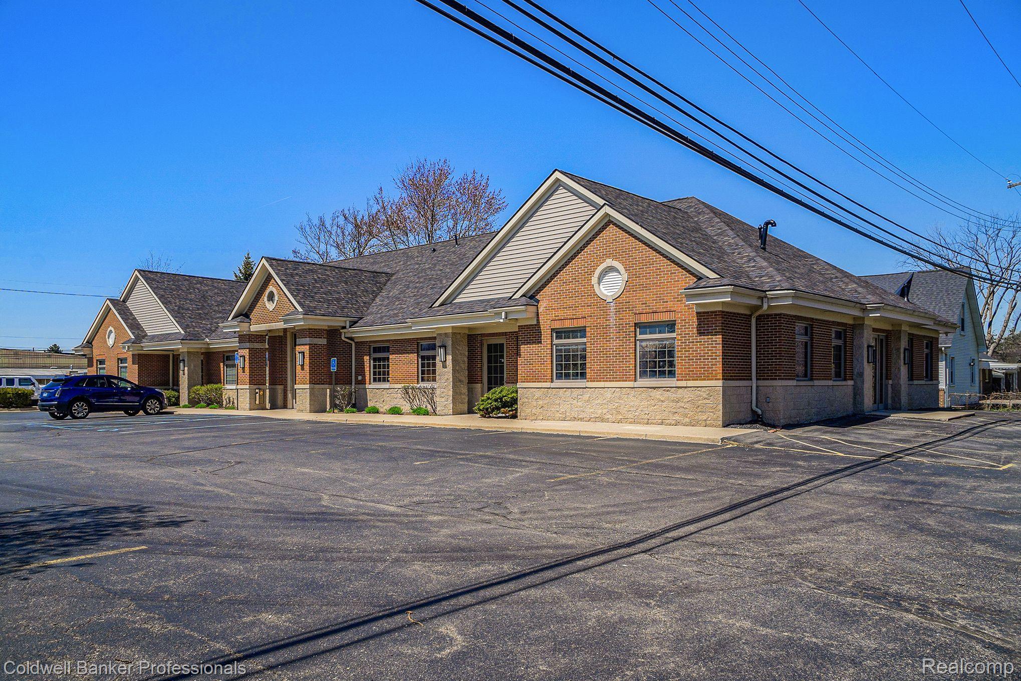 19249 N ALLEN Road Suite B