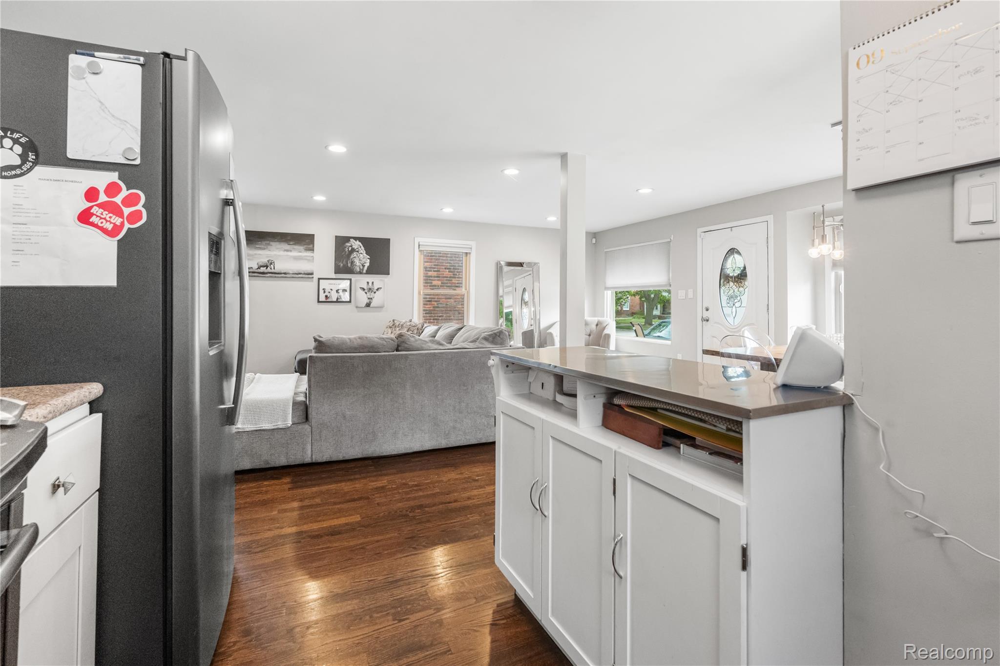 Dearborn City, Michigan 48124, United States, 3 Bedrooms Bedrooms, ,3 BathroomsBathrooms,Residential,Pending,208841